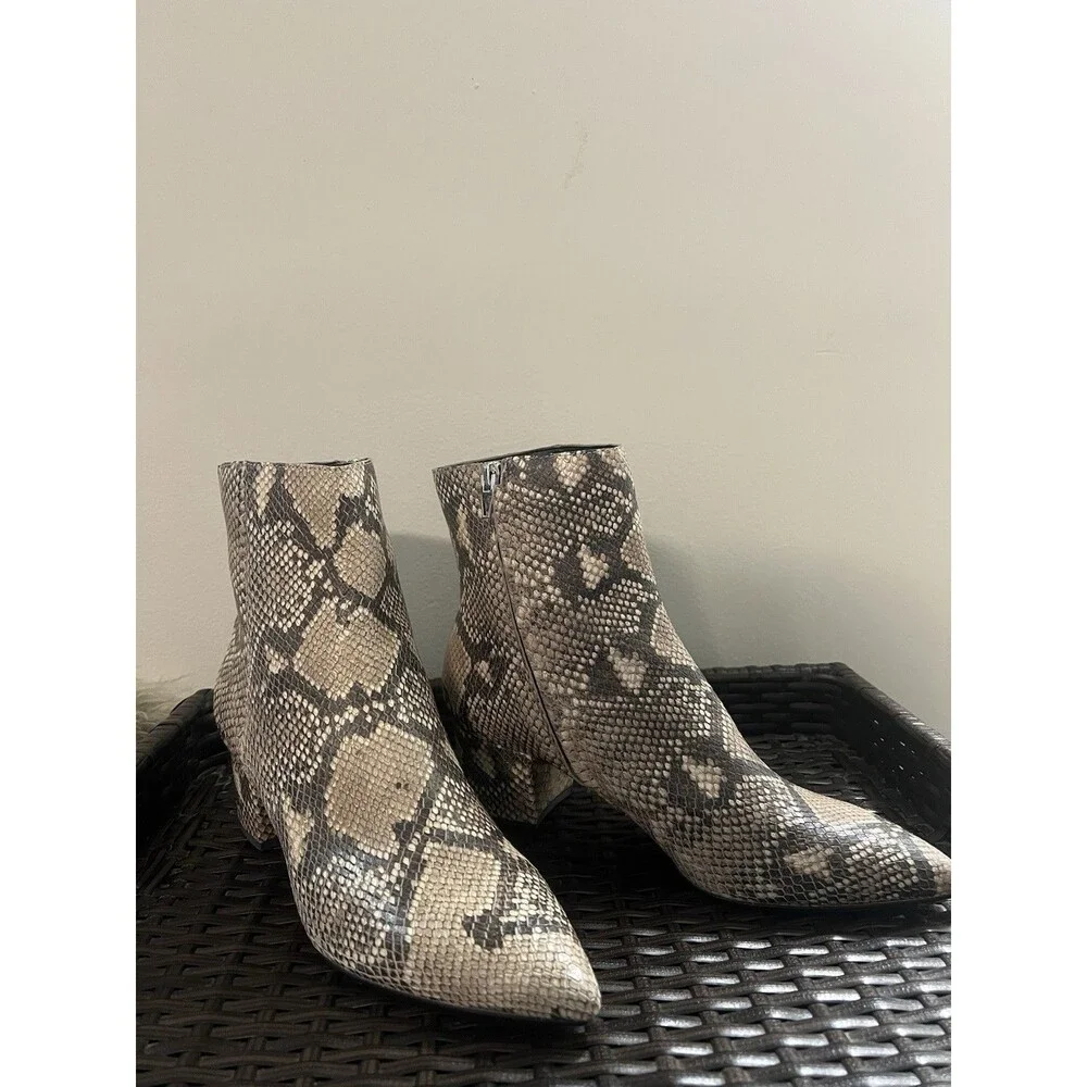 Dolce Vita Leather Snake Embossed Ankle Boots Booties 9 Western Summer Cowgirl - Picture 3 of 12